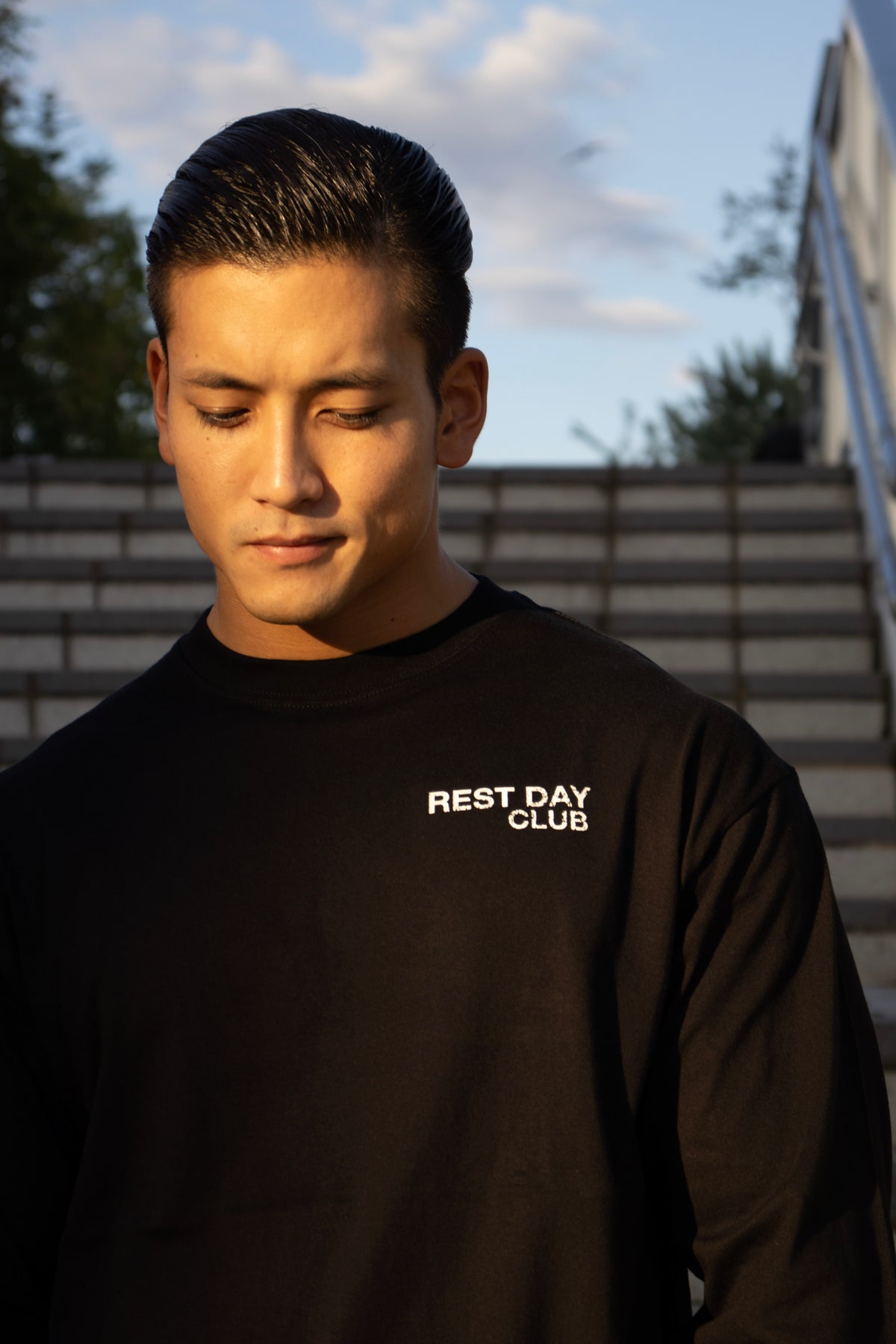 REST DAY CLUB L/S Tee