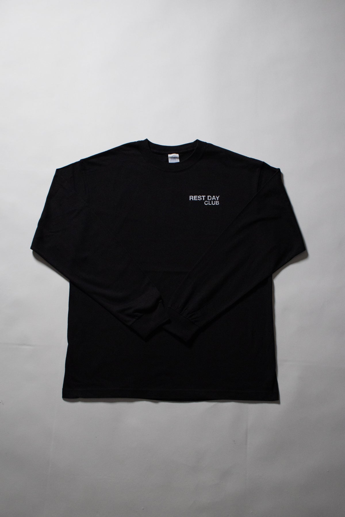 REST DAY CLUB L/S Tee
