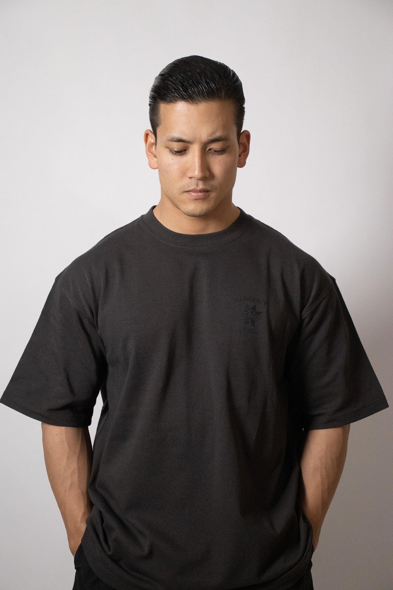 HANGOUT STALL Original Tee/Sumi