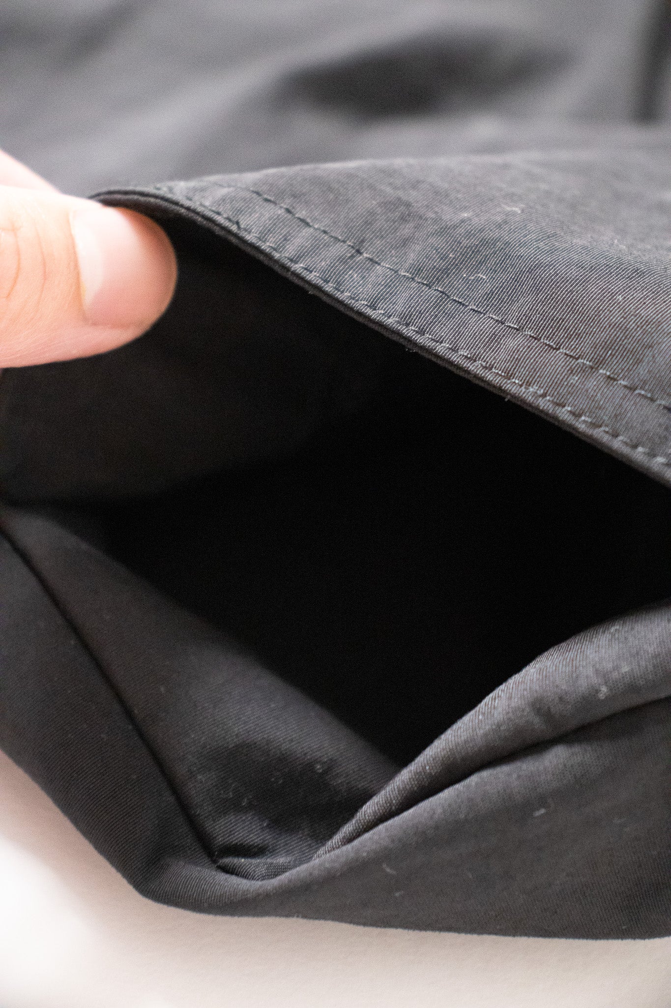 HANGOUT Nylon Shorts